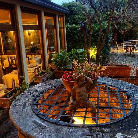Santa Caterina Hotel 3*